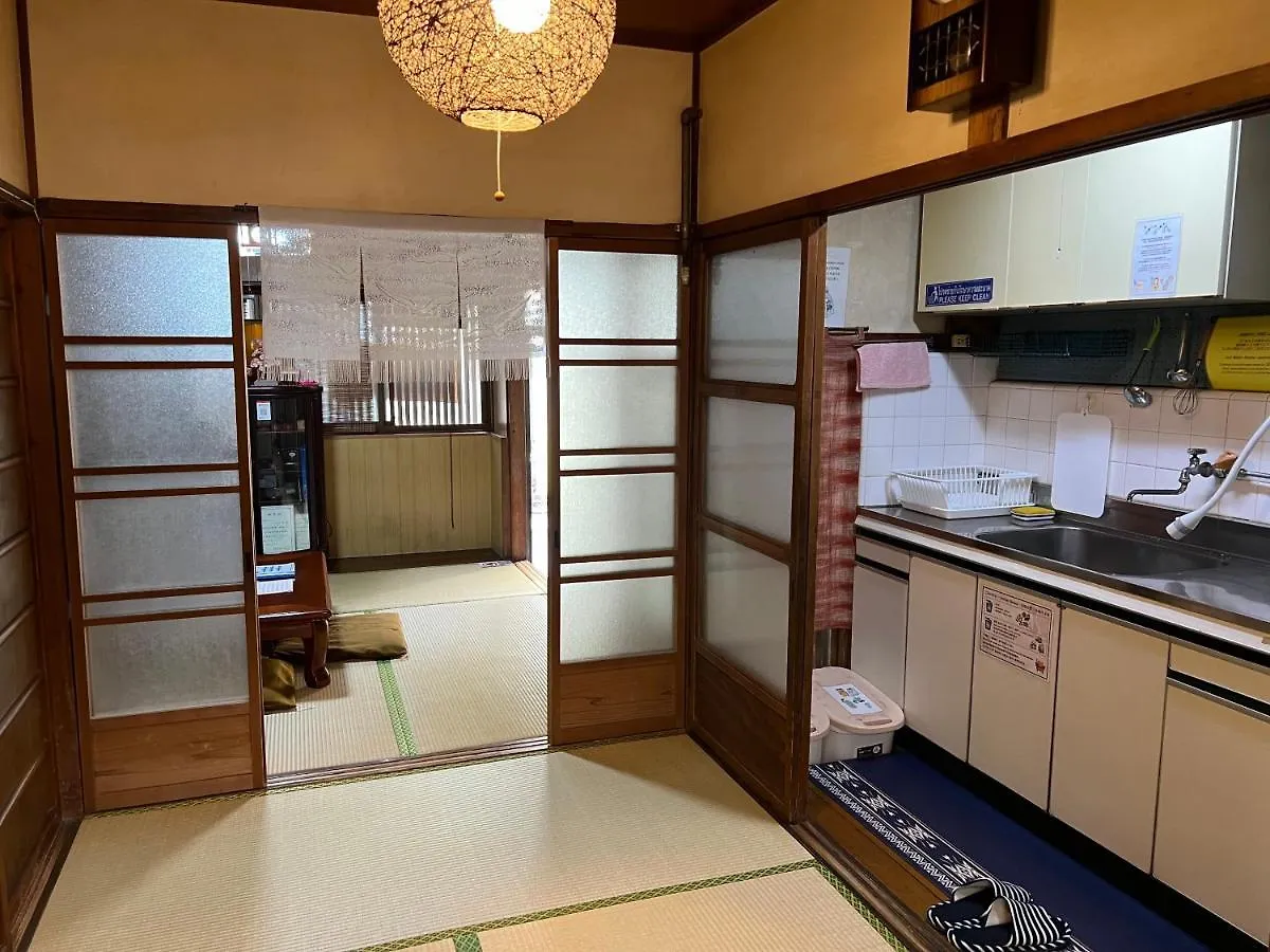 Kyo Yukari Villa Kyoto 0*,  Japan